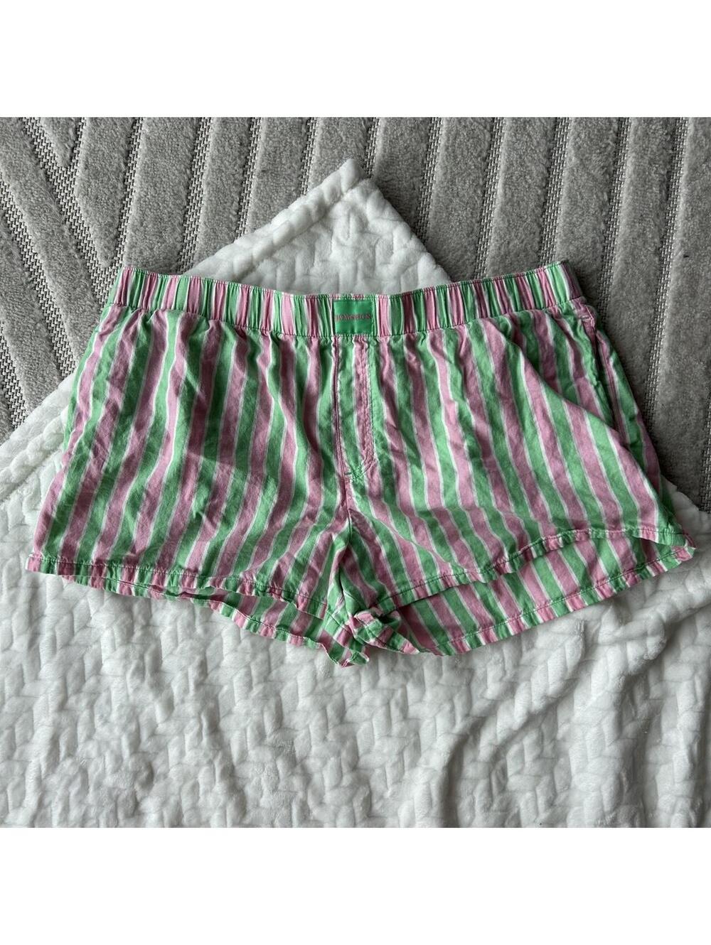 Joyspun green and pink striped cotton & rayon shorts in a L #stripes #summer
